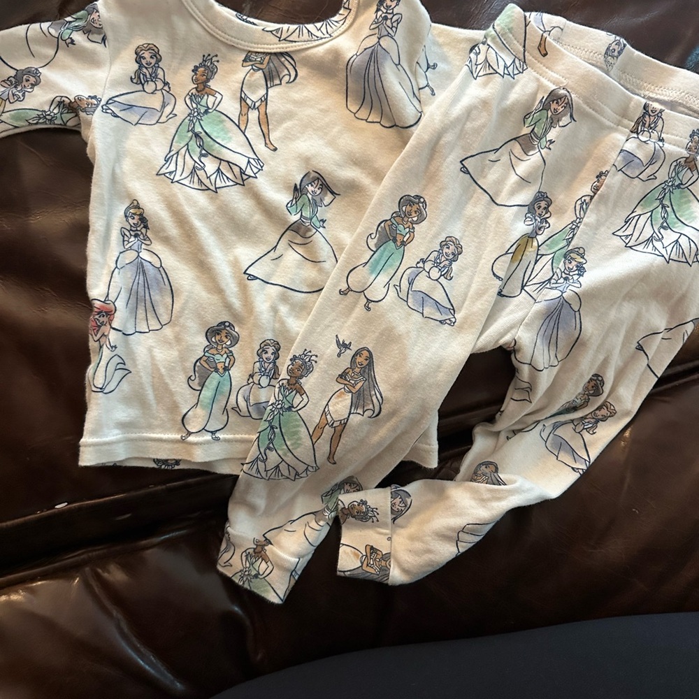 Disney Princess Kids Pajama Set - Cream and Green